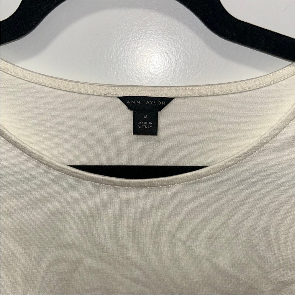Ann Taylor Cream Short Sleeve Top - Picture 2 of 6